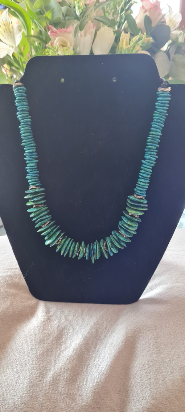 collier perles céramique grecque